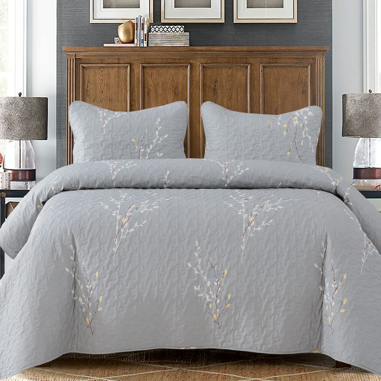 Exclusivo Mezcla Reversible Floral Quilt Set King Size, 3 Piece Soft Lightweight Flower Pattern Printed Grey Bedspreads Coverlet